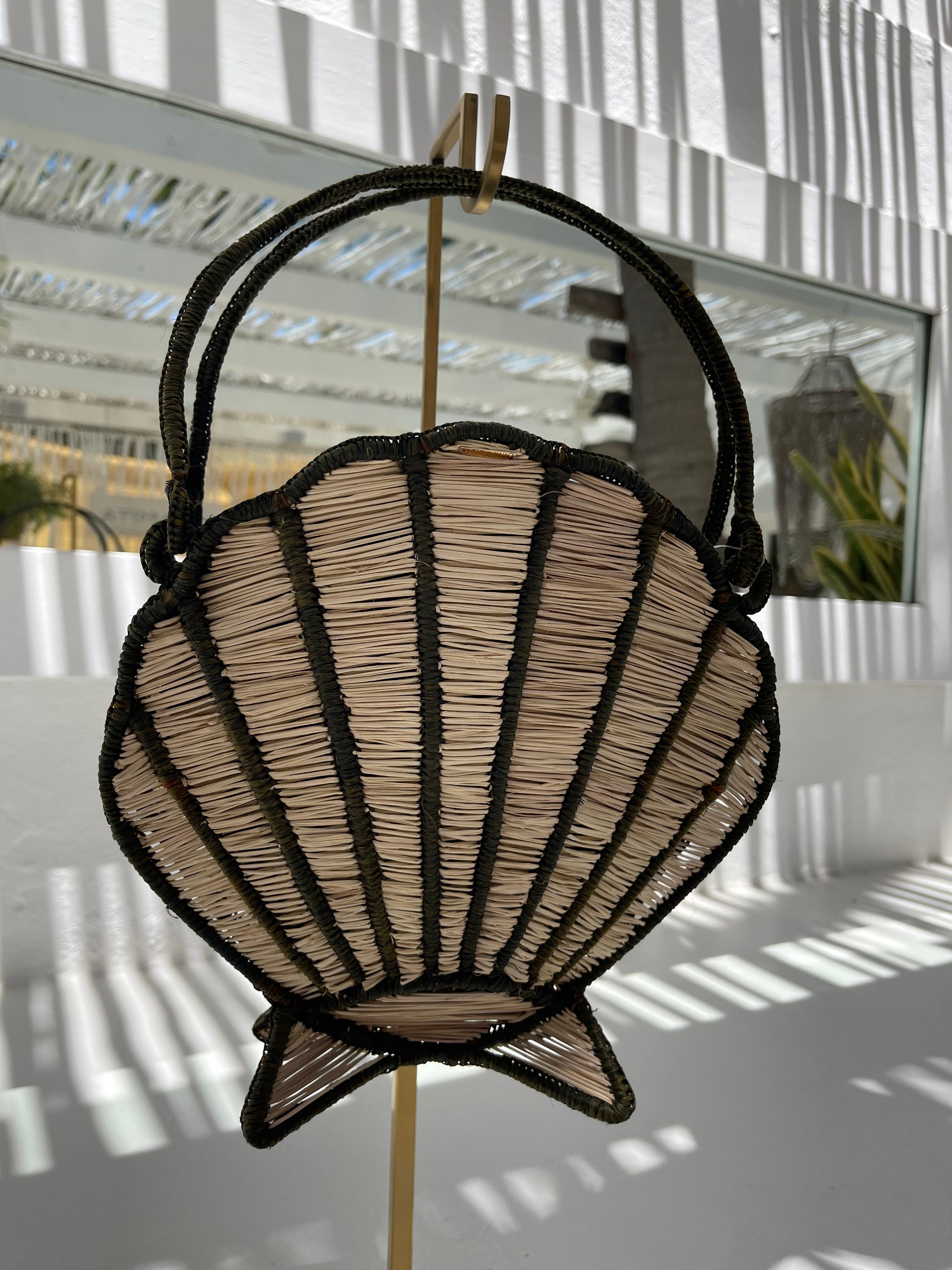 Flounder Shell Handbag