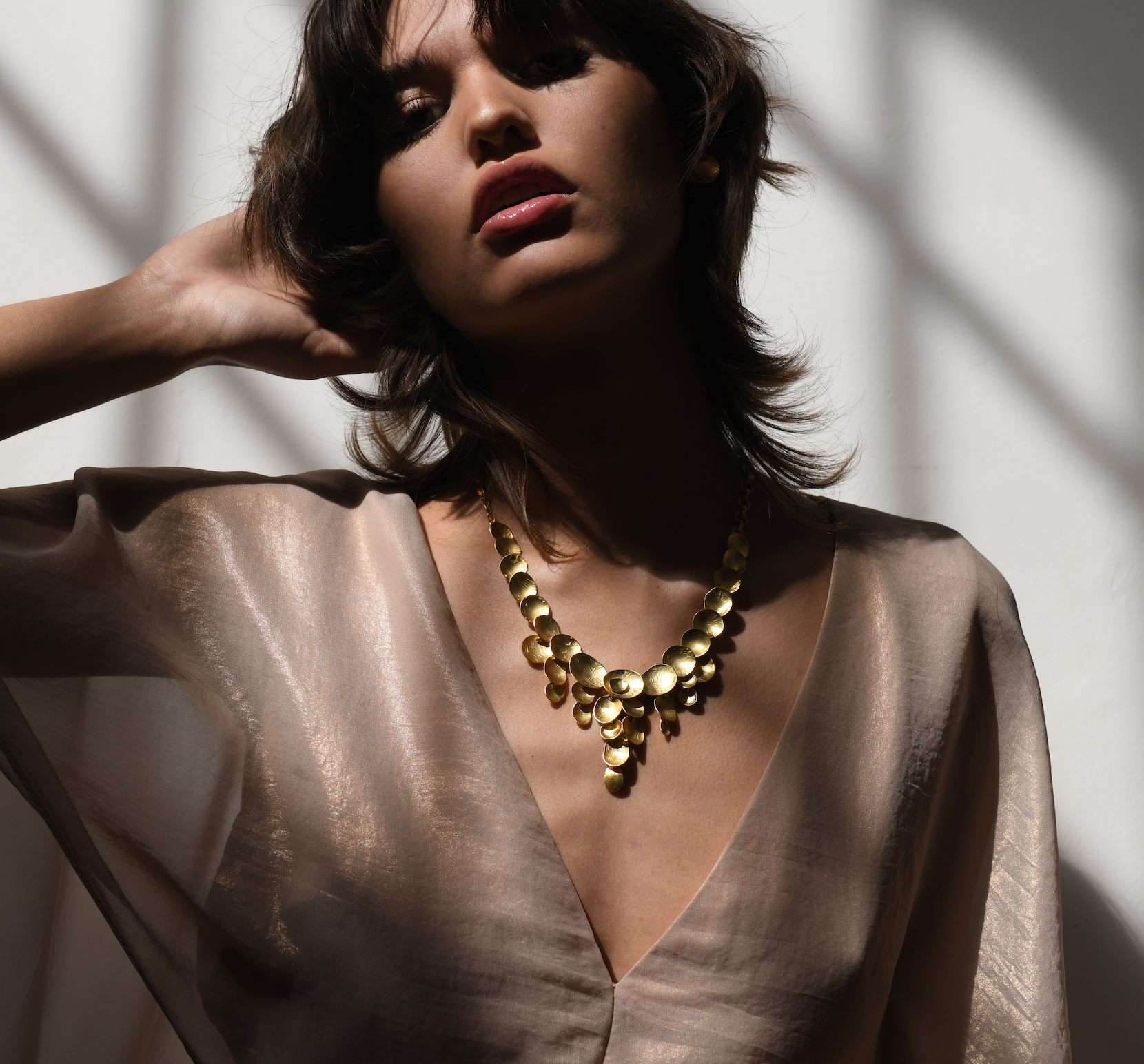 Large Golden Hydria Necklace