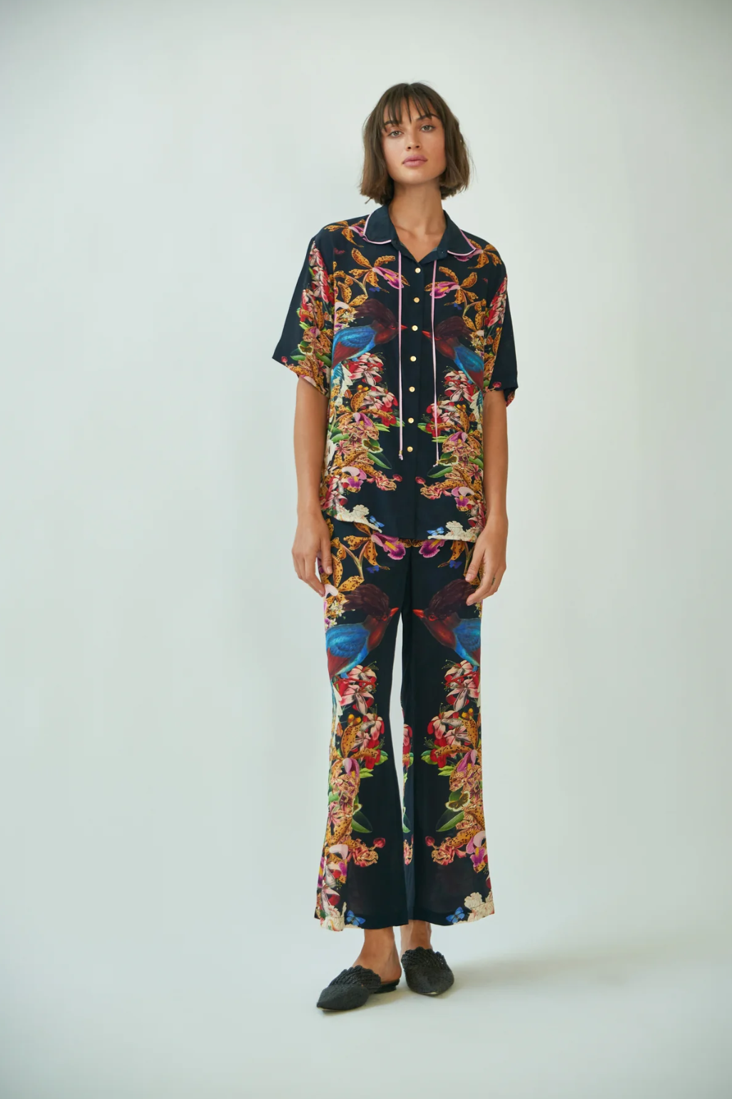 Ares Divine Birds Black Shirt