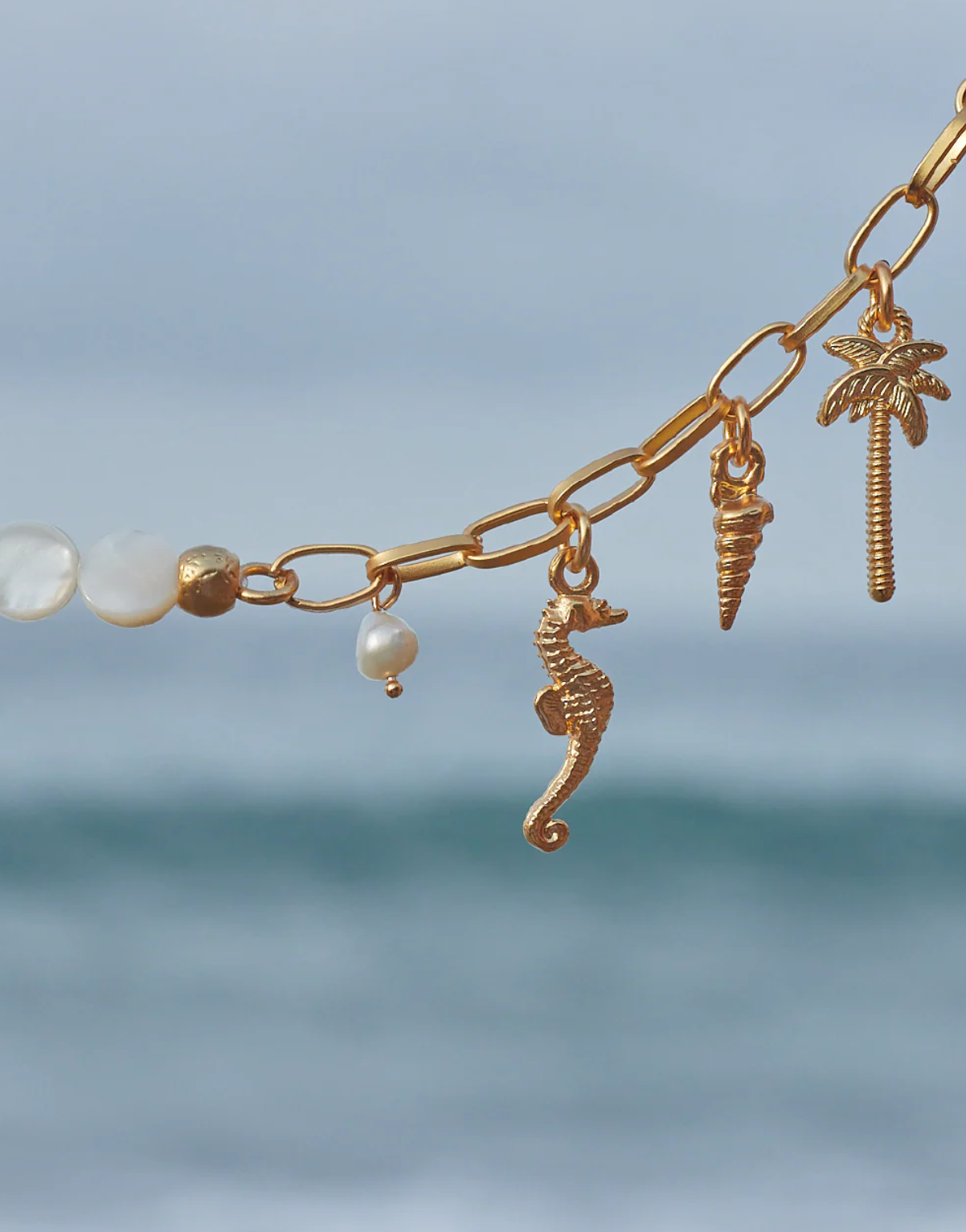Nacar Charms Bracelet