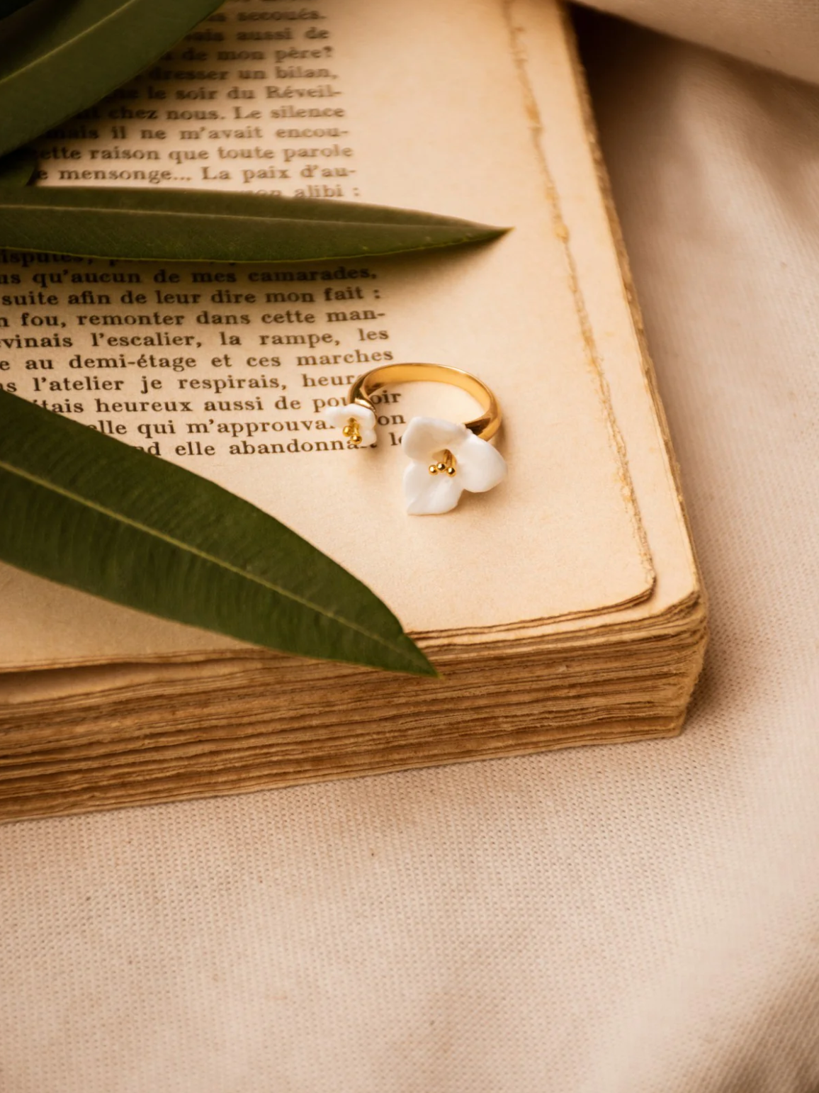 Bougainvillea Ring