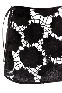 Karla Ambar Sarong