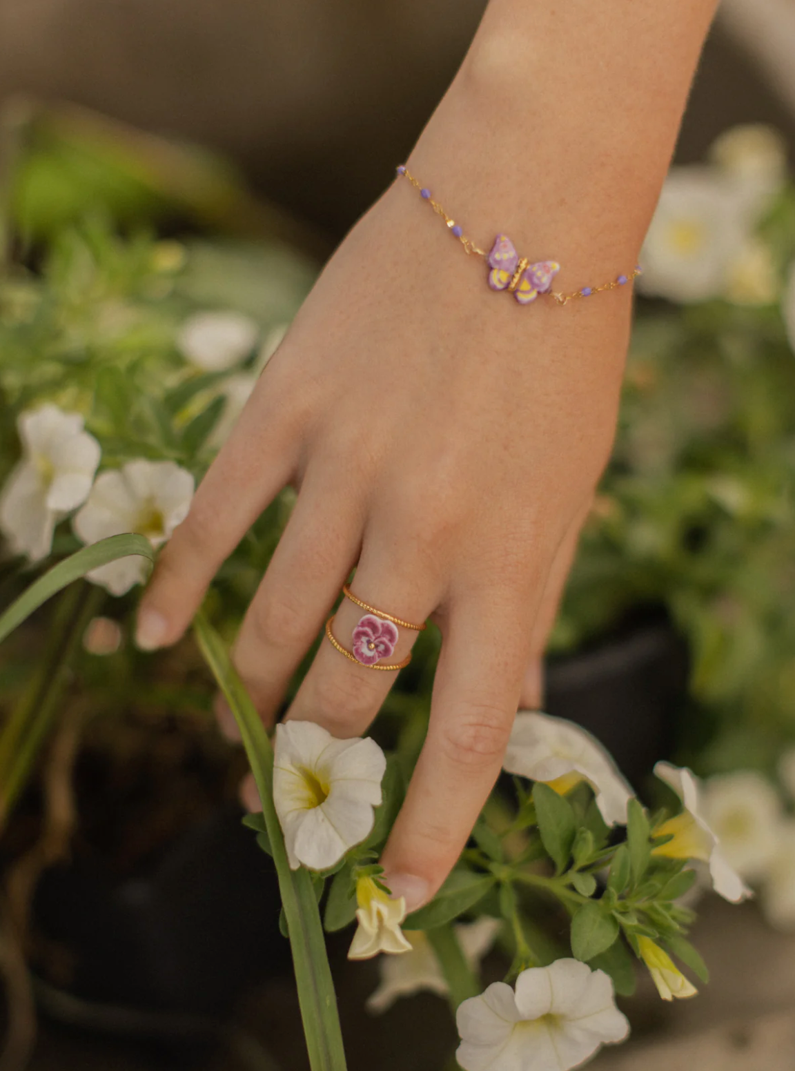 Figs & Flower Pansy Bubble Ring