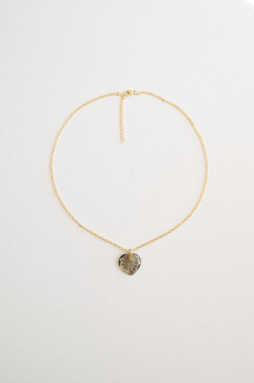 Nieves Mini Smokey Necklace