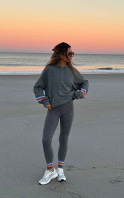 Dess Hoodie Horizon Heather Gray