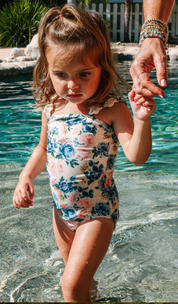 Winnie flower One Piece