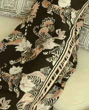 Dress Lotus Tiger Black