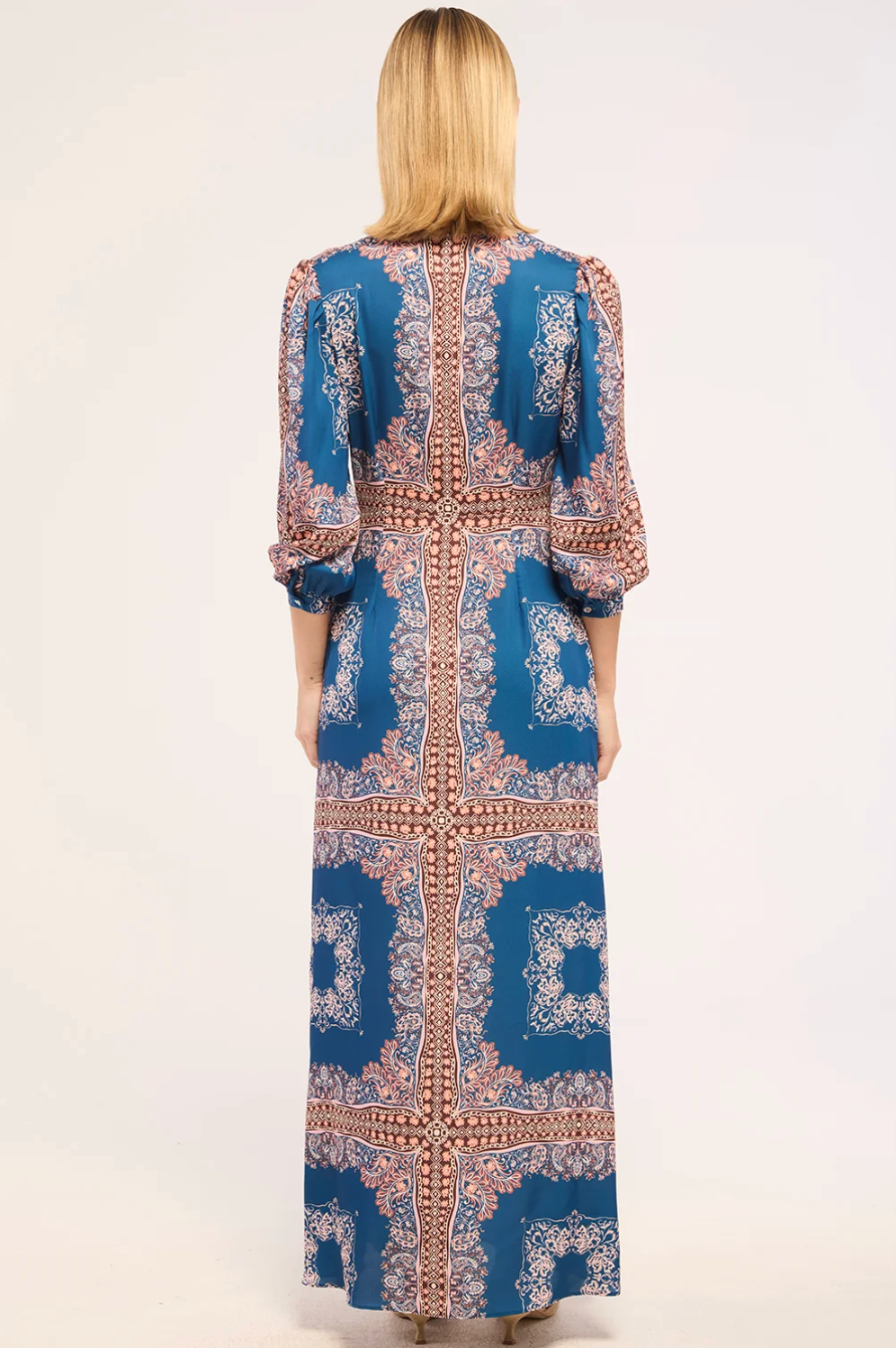 Farrah Dress Shapphire Satin