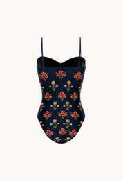 Ebano Isolda One Piece