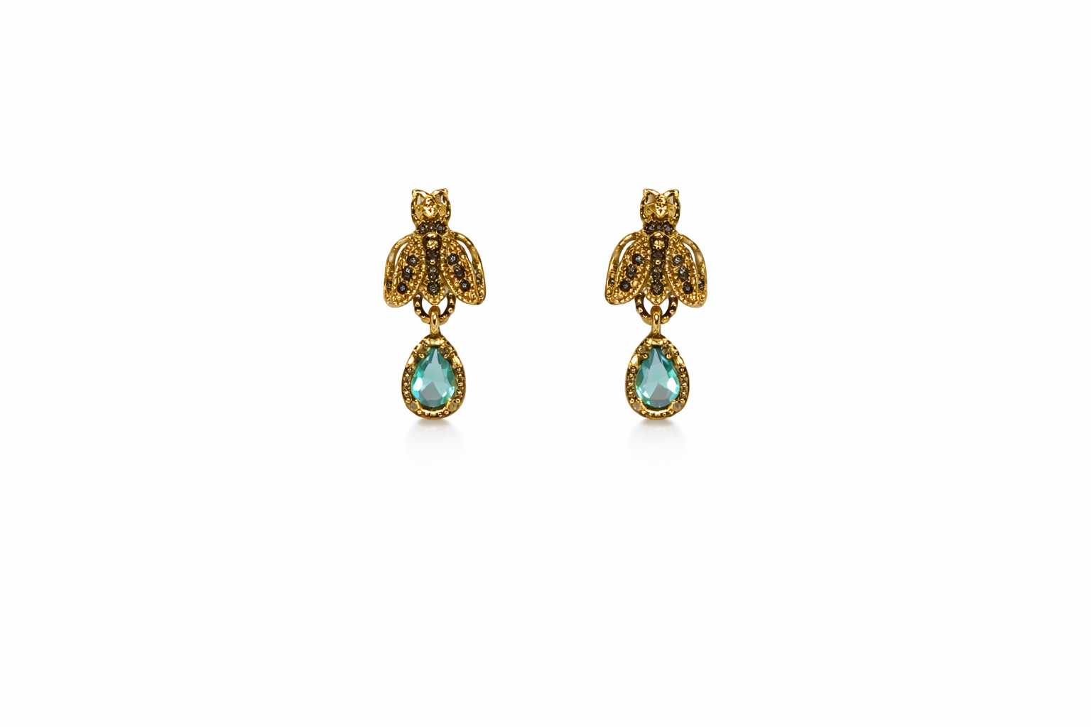 Fly Earrings With Mini Turquoise Drop