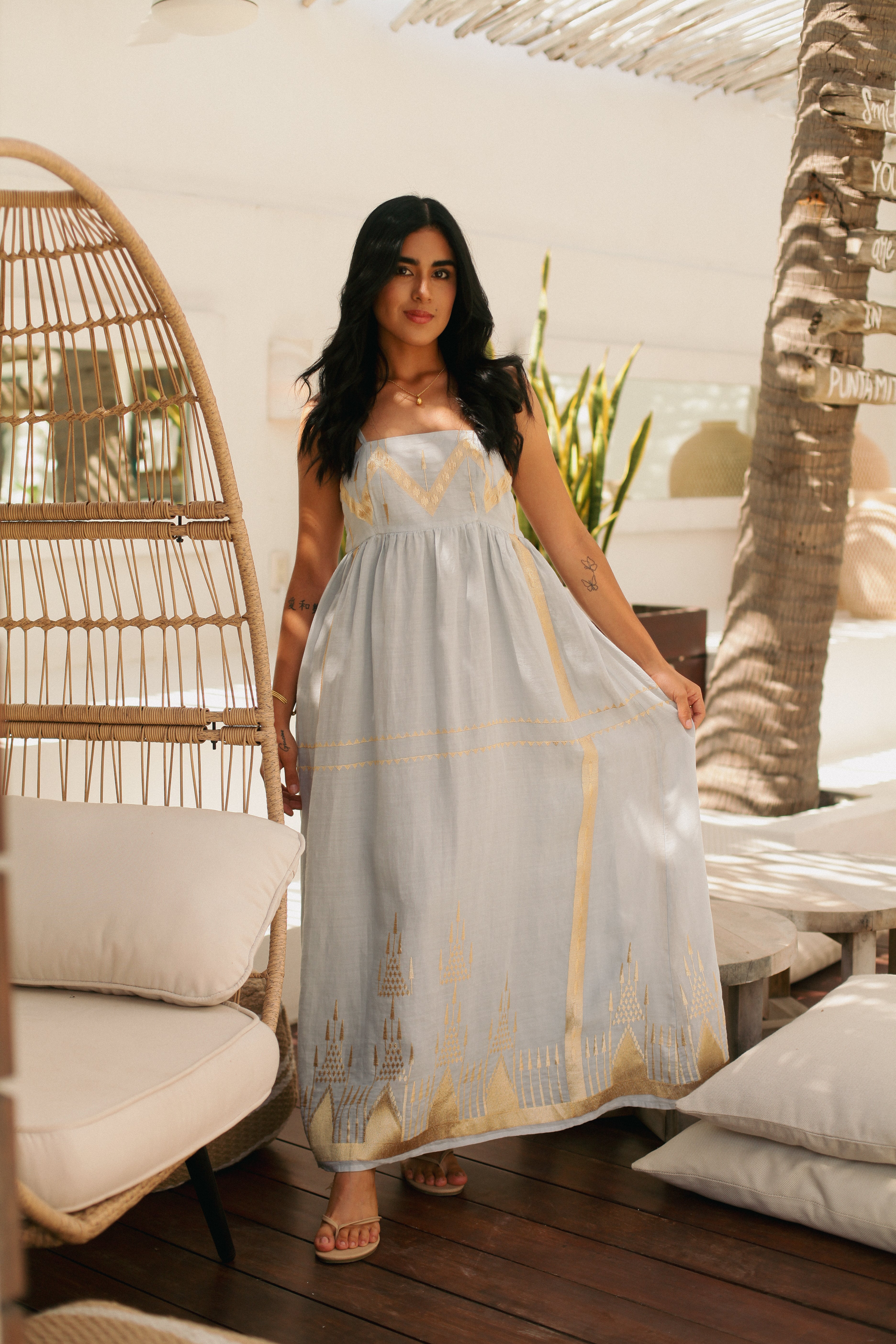 430033 Roots Light Grey Maxi Dress