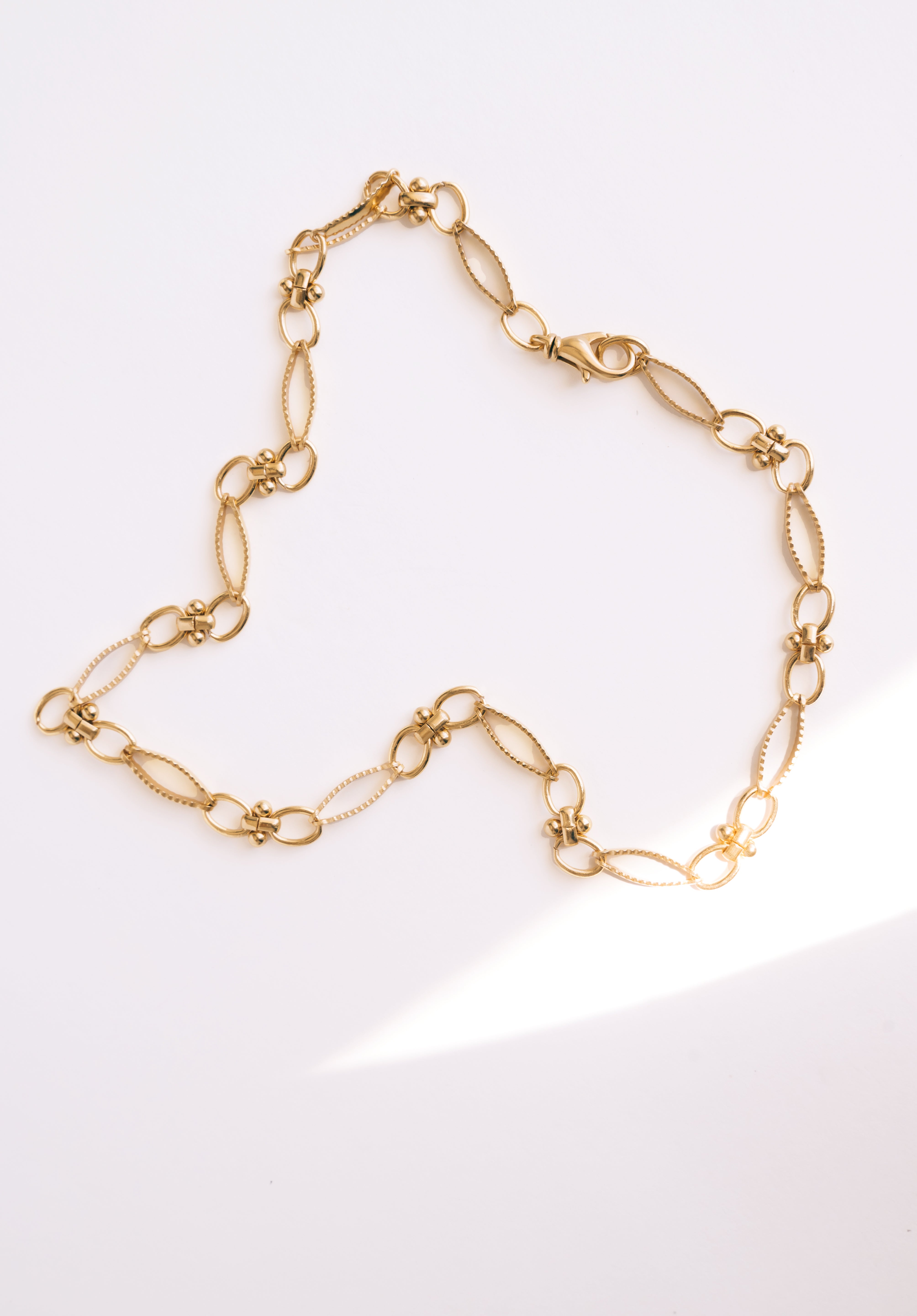 Surat Small Gold Chain