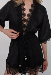 Gabriela Kimono Black