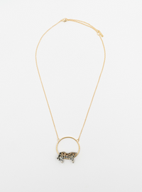 Lying Leopard Round Necklace