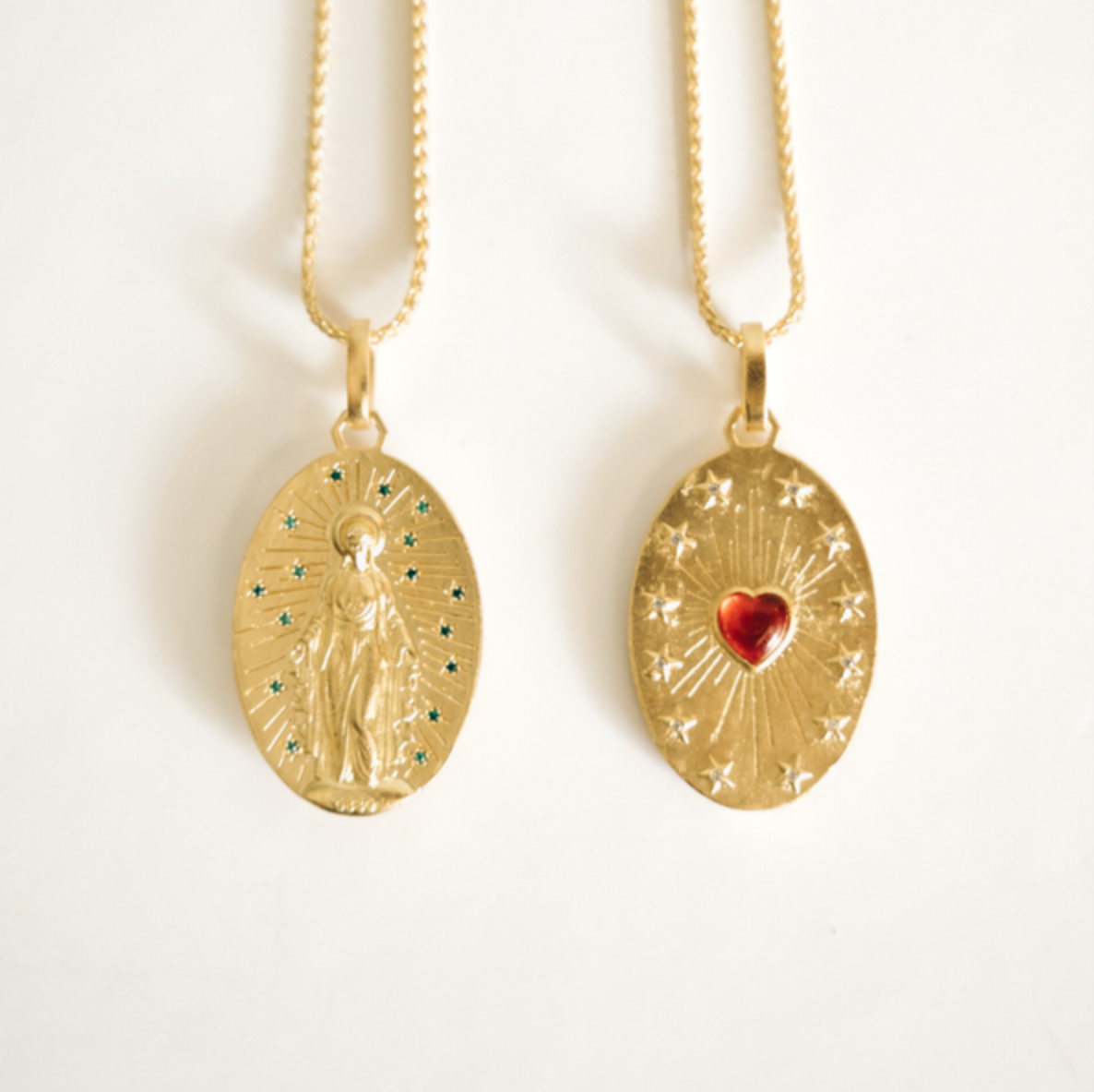 Virgen Green Corazon Necklace