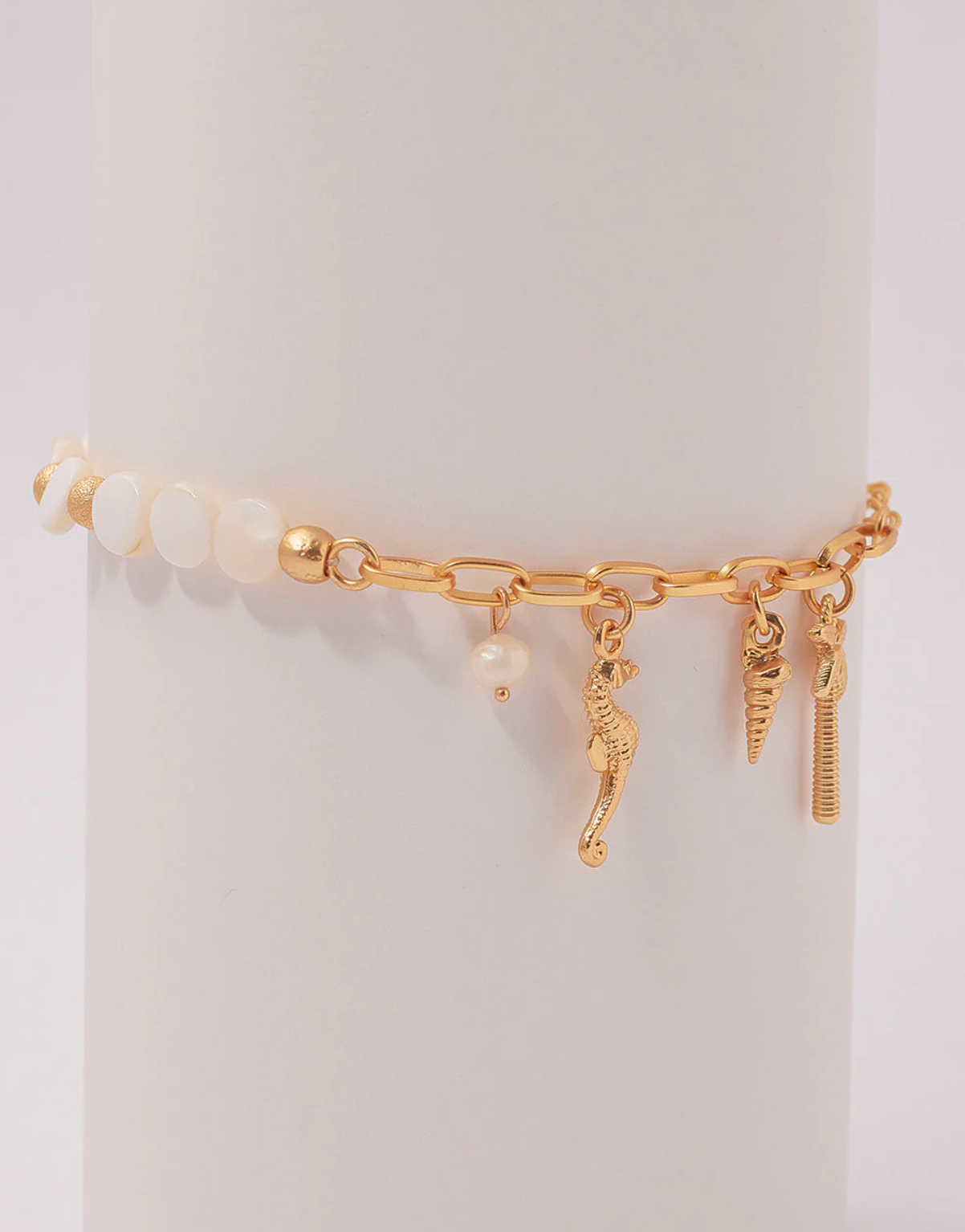 Nacar Charms Bracelet