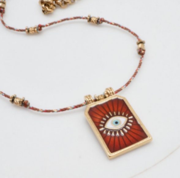 Larino Necklace Necklace