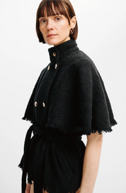 Black Brio Cape