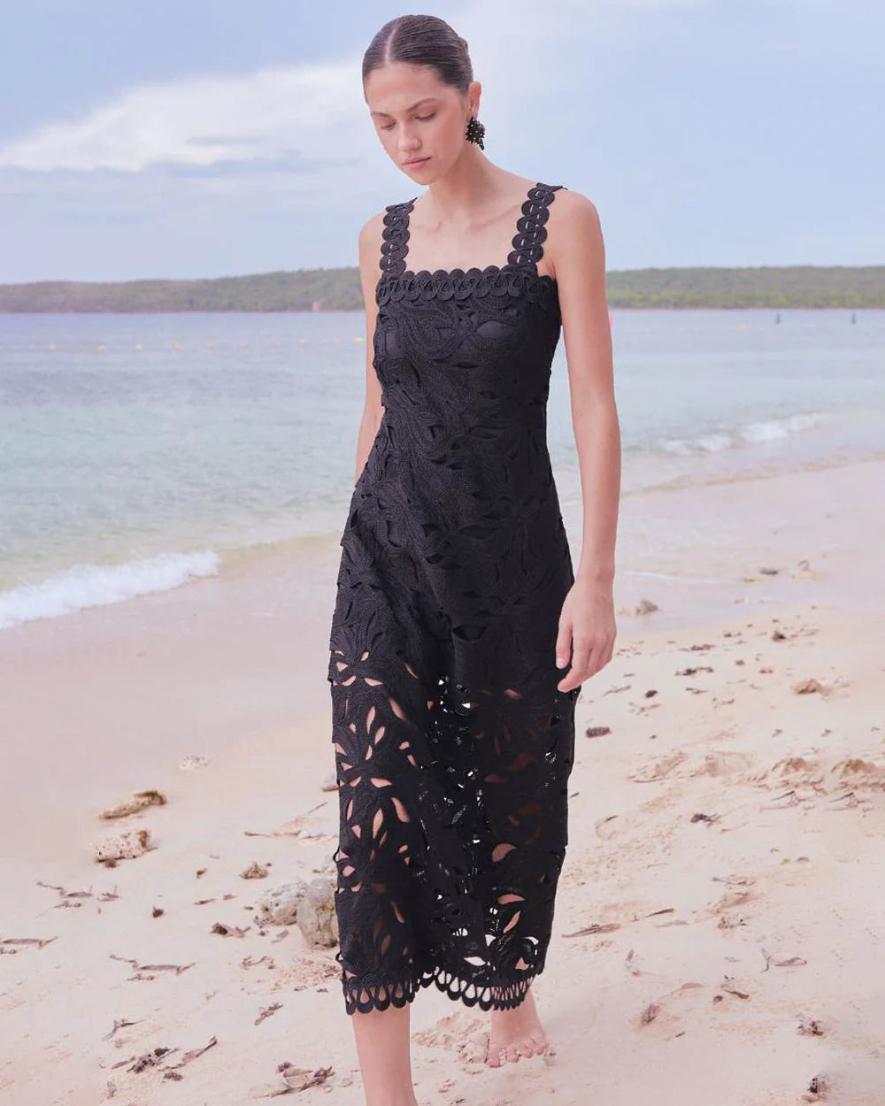 Crepusculo Black Midi Dress