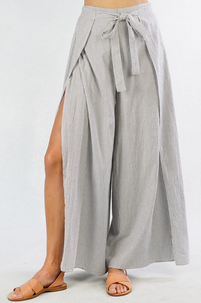 Yarn-Dye Wrap White/Navy Pant