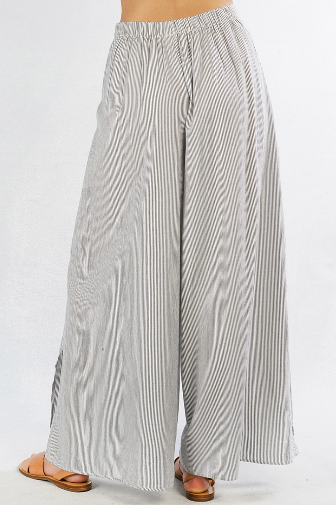 Yarn-Dye Wrap White/Navy Pant